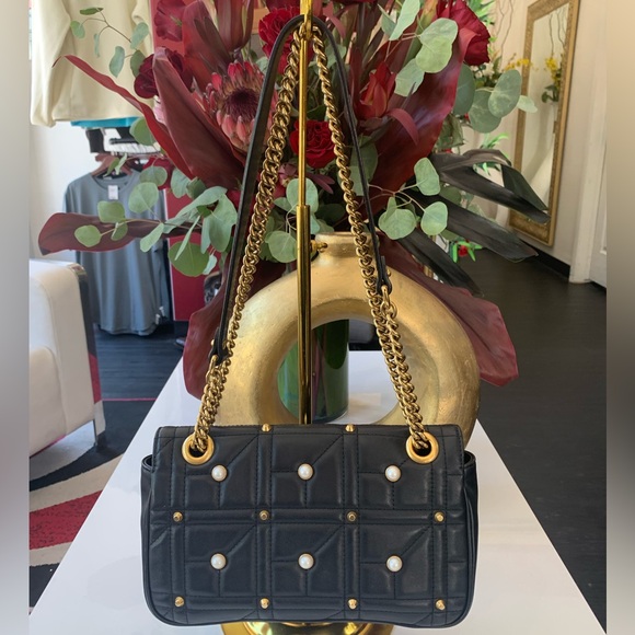 Gucci Black Gold Marmont Pearl Bag - Picture 4 of 8